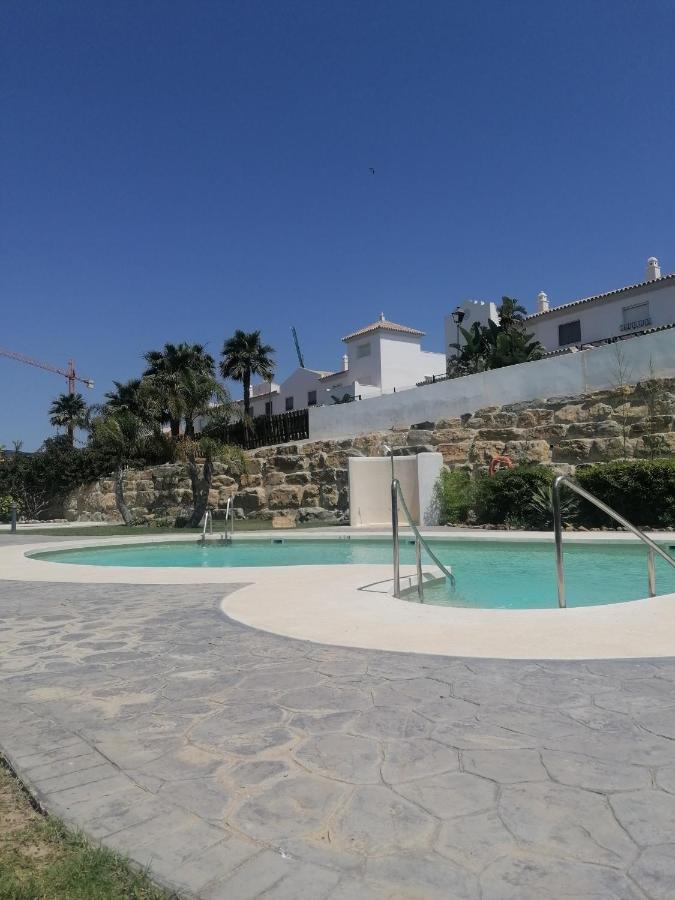 Agradable Casa Adosada Con Piscina Zahara de los Atunes Exteriér fotografie
